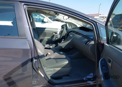 2011 Toyota Prius Three from USA, damaged, VIN JTDKN3DU4B0292196